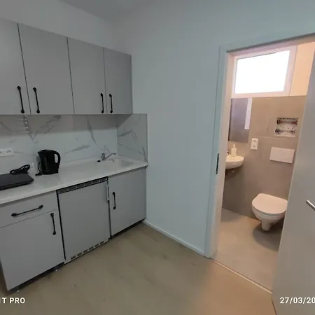 City Apartments Goeppingen شقة *