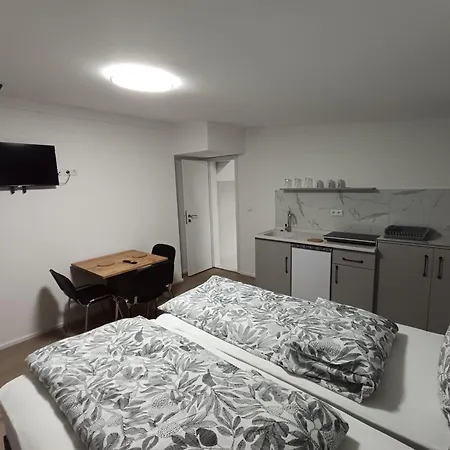 شقة City Apartments Goeppingen